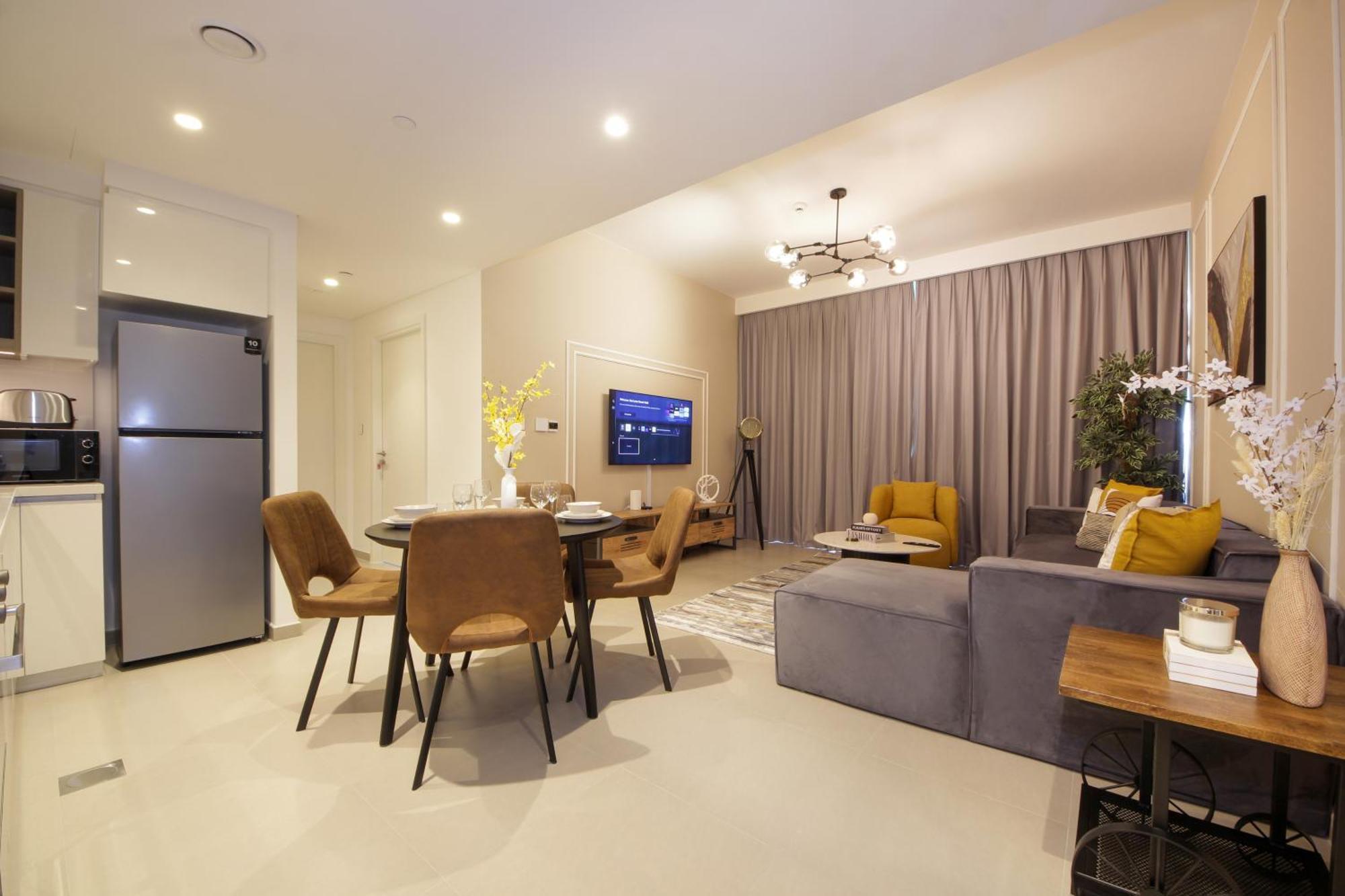 Rh -skyline Serenity, High-floor Oasis In Downtown, Walk To Burj Khalifa Apartment