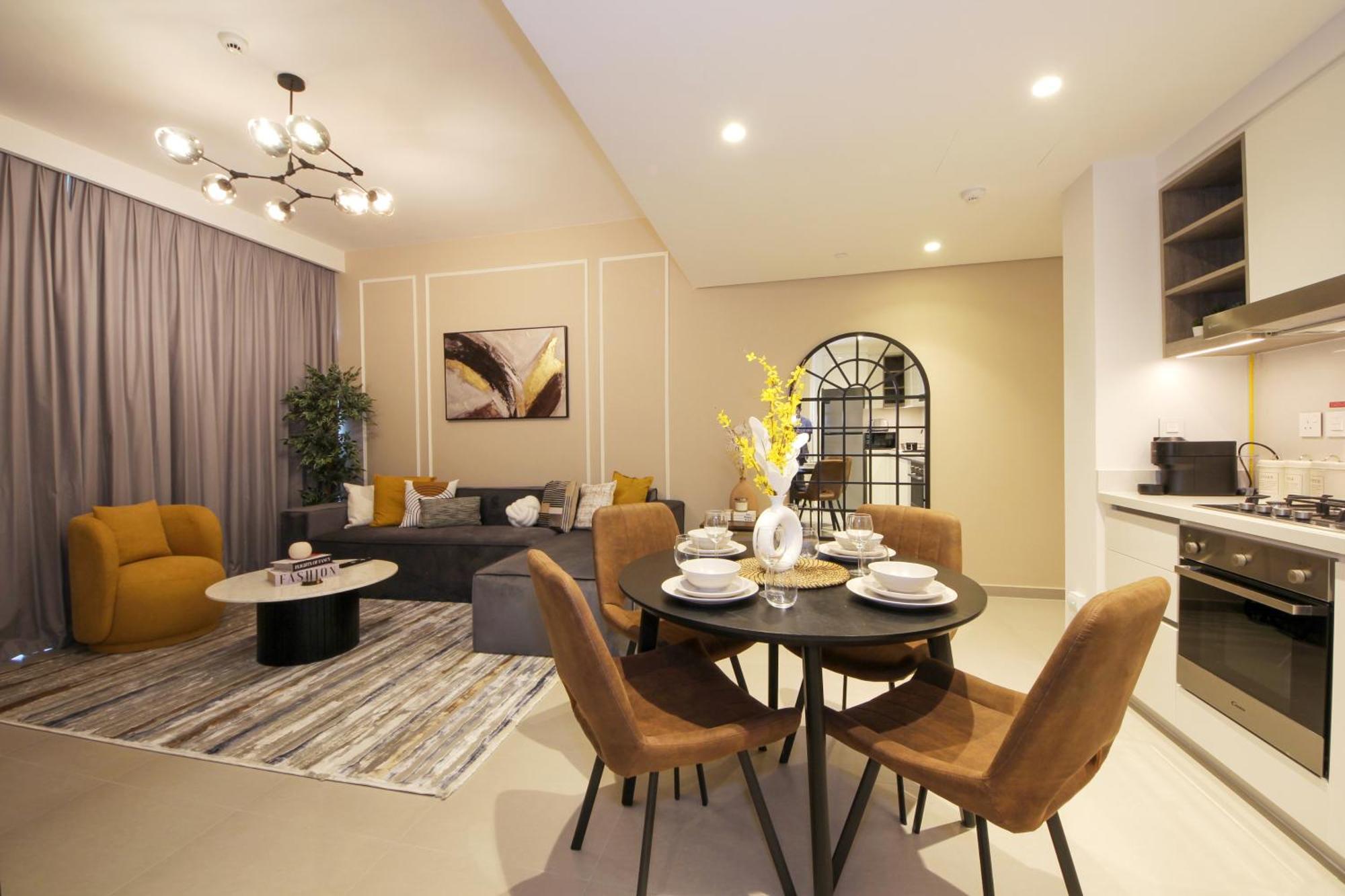 Rh -skyline Serenity, High-floor Oasis In Downtown, Walk To Burj Khalifa Dubai